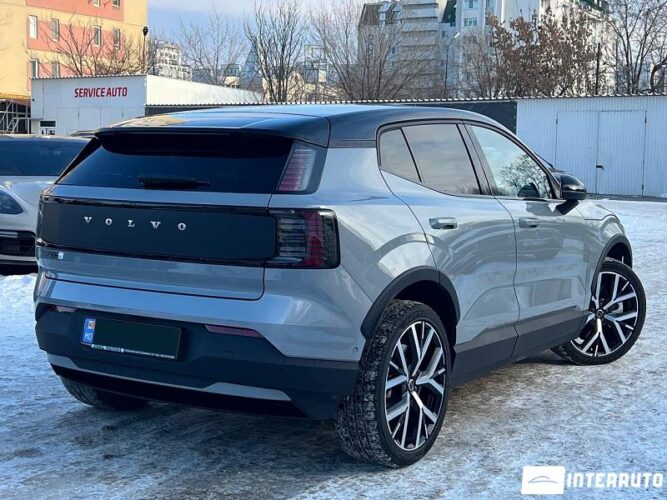 volvo EX 30 2025