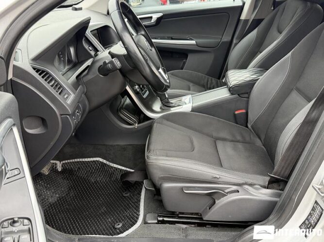 Volvo XC 60 33 interauto-car