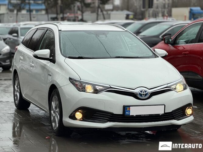 Toyota Auris 29 interauto-car