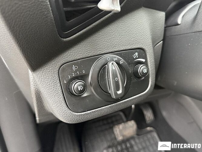 Ford C-MAX 48 interauto-car