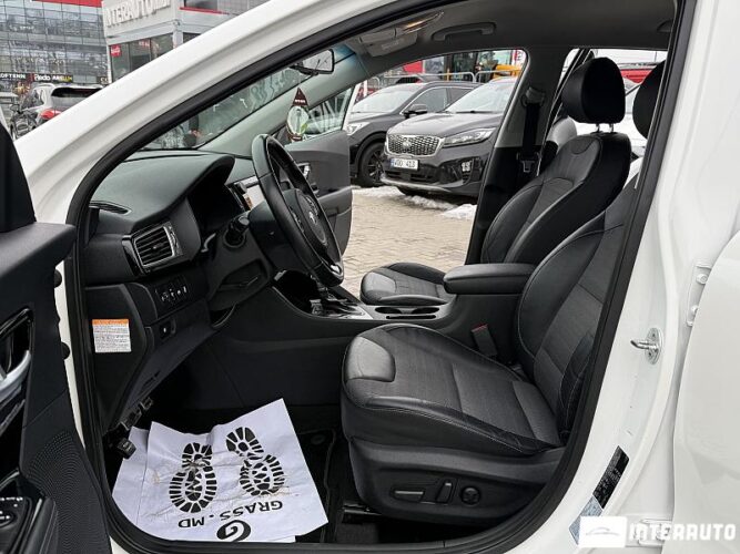 Kia Niro 38 interauto-car