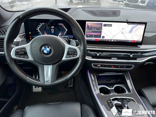 BMW X5 4.0D 43 interauto-car