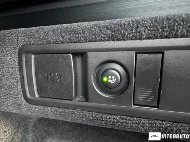 BMW X5 4.0D 57 interauto-car