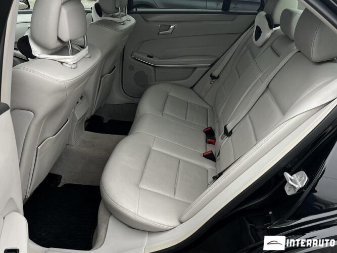 Mercedes E 200 45 interauto-car