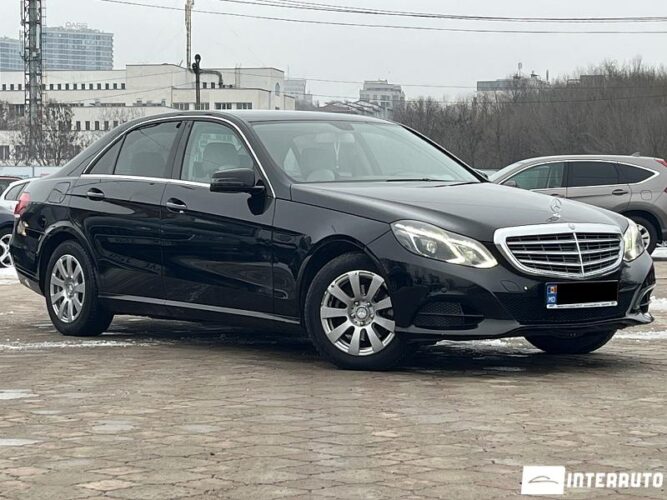 Mercedes E 200 33 interauto-car