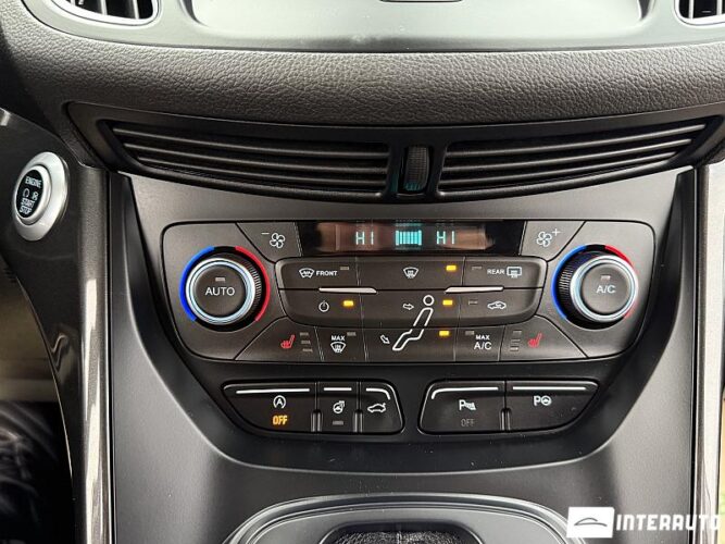 Ford C-MAX 48 interauto-car