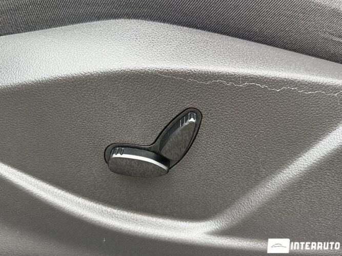 Ford C-MAX 59 interauto-car