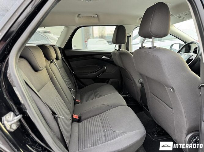 Ford Focus 50 interauto-car