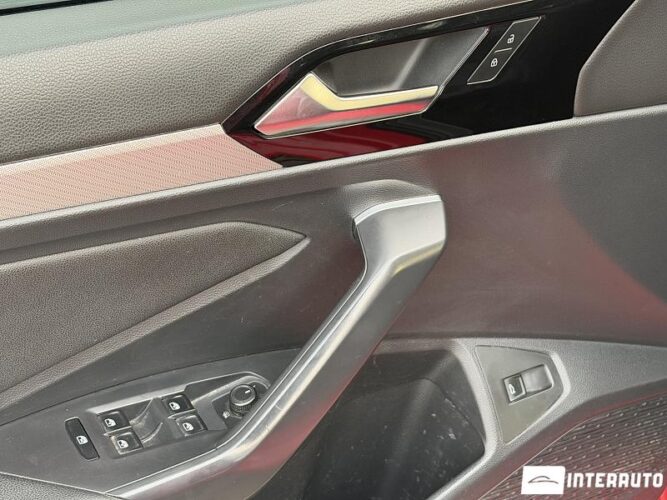 Volkswagen Jetta 39 interauto-car