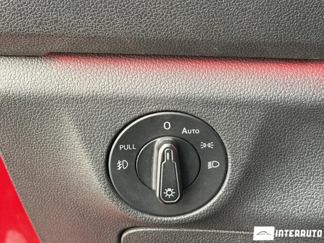 Volkswagen Jetta 42 interauto-car