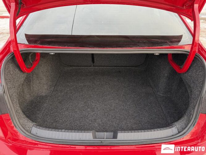 Volkswagen Jetta 51 interauto-car