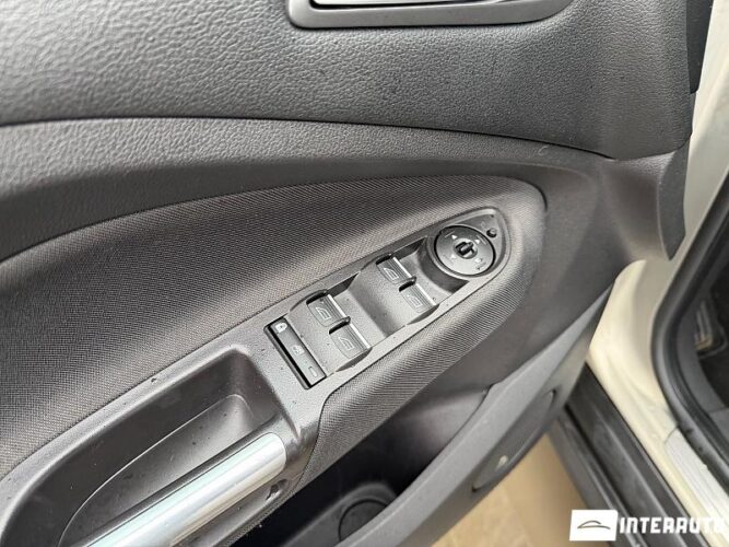 Ford C-MAX 33 interauto-car