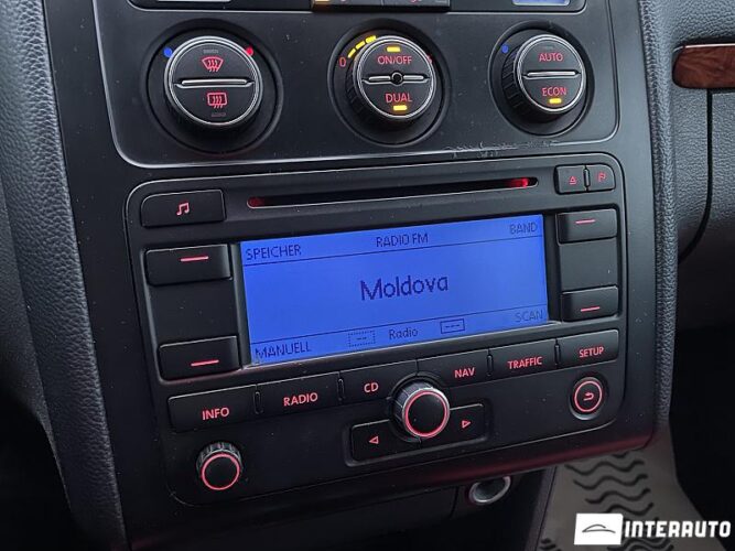 Volkswagen Touran 40 interauto-car