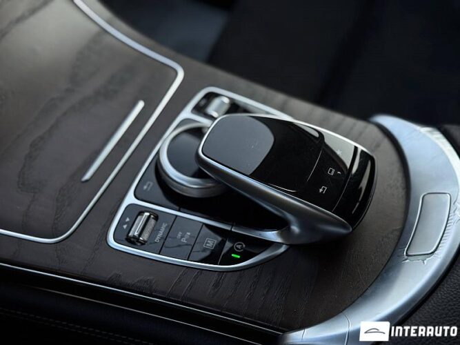 Mercedes GLC 250d 42 interauto-car