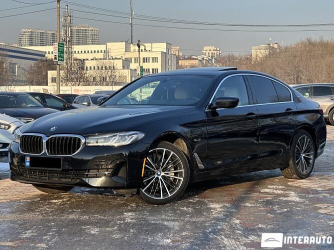 BMW 530e 2022 doar la InterAuto