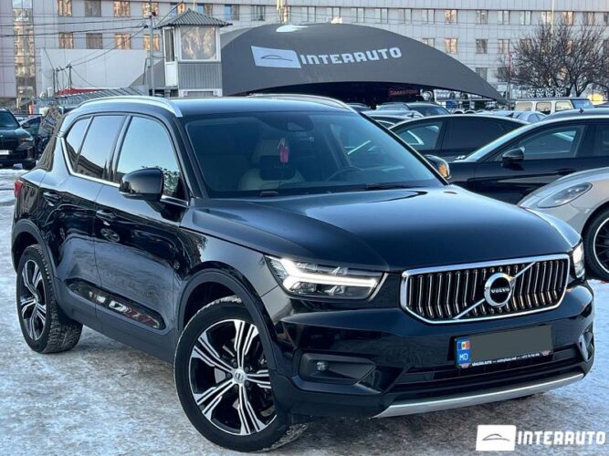 volvo XC 40 2021