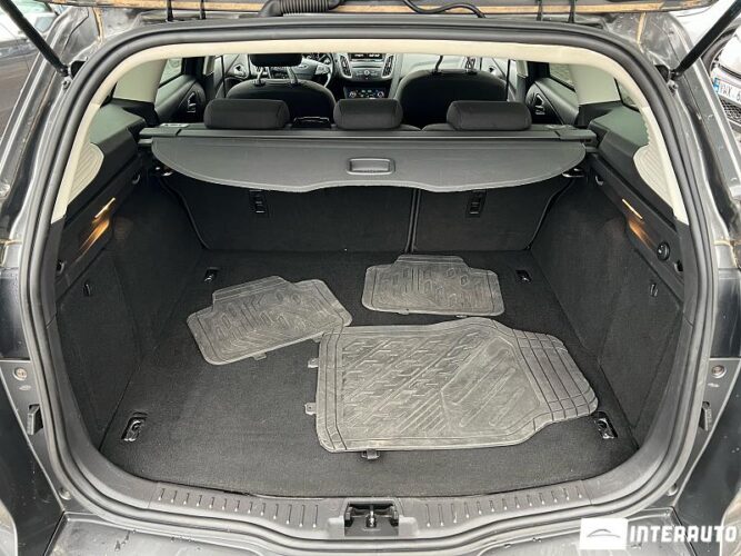 Ford Focus 51 interauto-car