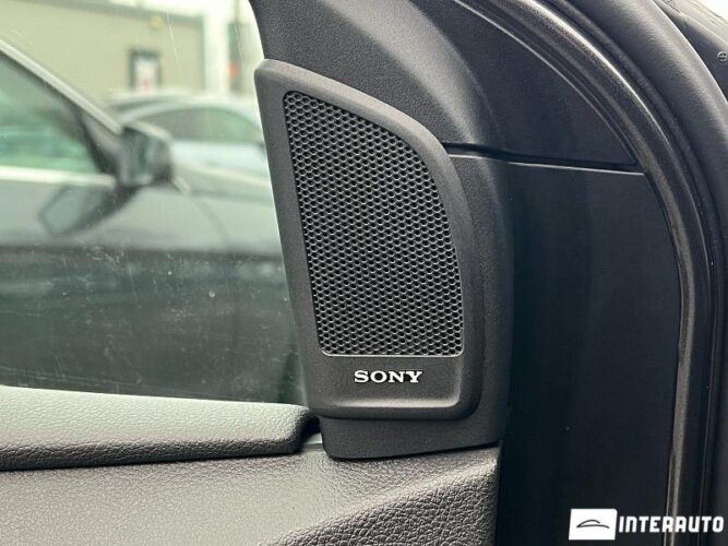 Ford Focus 38 interauto-car