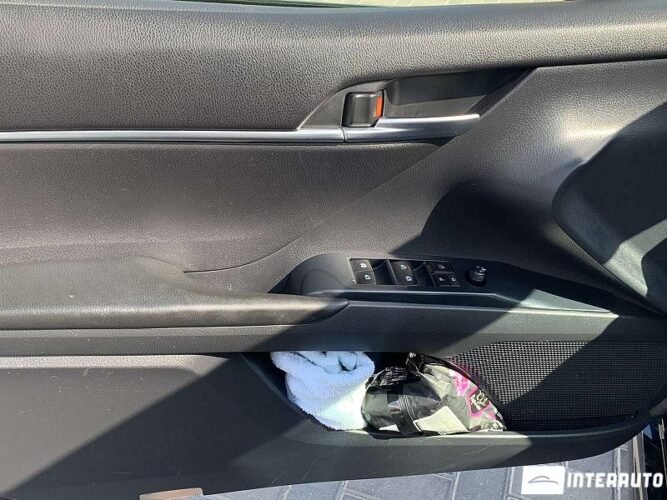 Toyota Camry 30 interauto-car