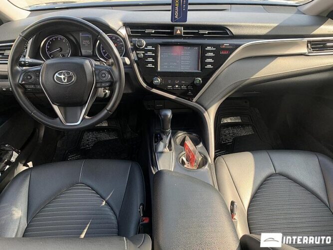 Toyota Camry 31 interauto-car