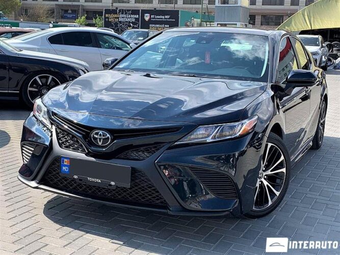 toyota Camry 2017