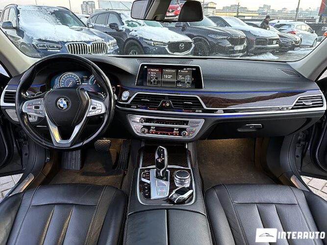 bmw 740e 2017