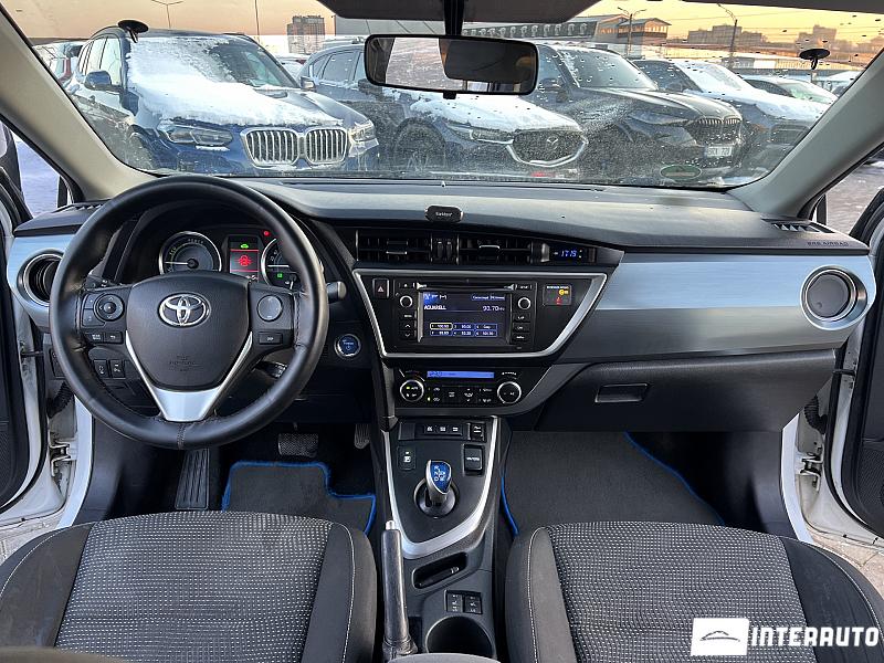 toyota Auris 2014