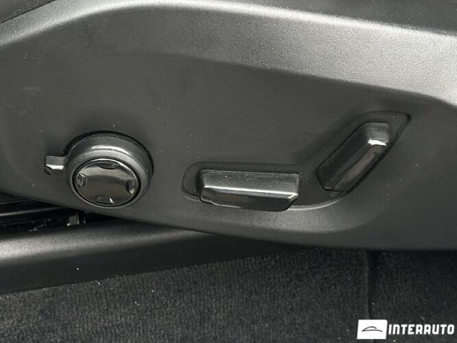 Volvo XC 60 57 interauto-car