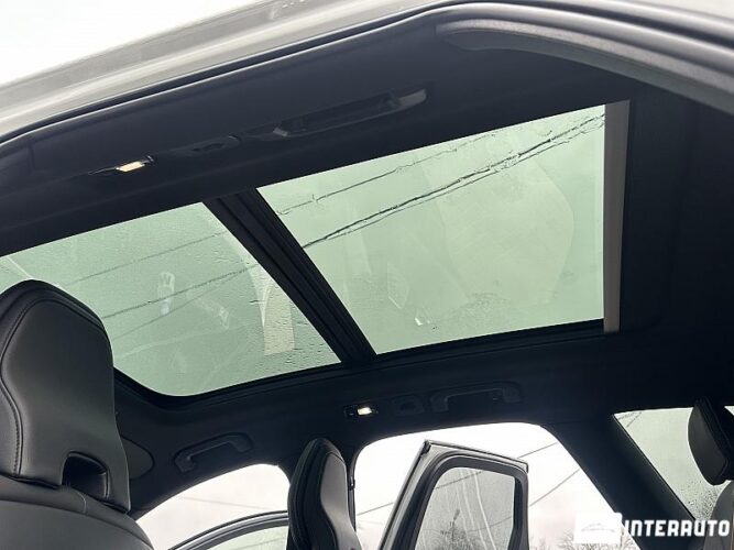 Volvo XC 60 51 interauto-car