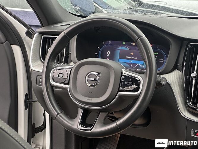Volvo XC 60 43 interauto-car