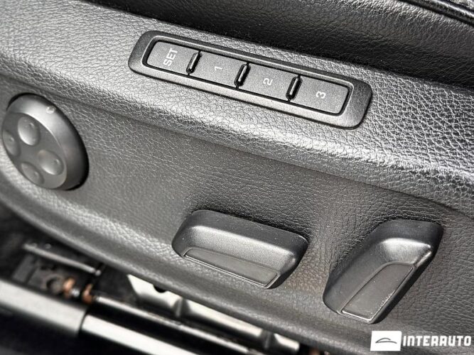 Volkswagen Passat 46 interauto-car