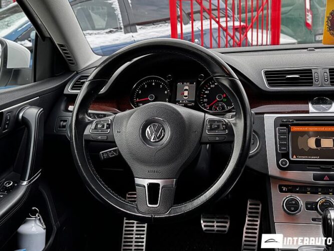 Volkswagen Passat 38 interauto-car