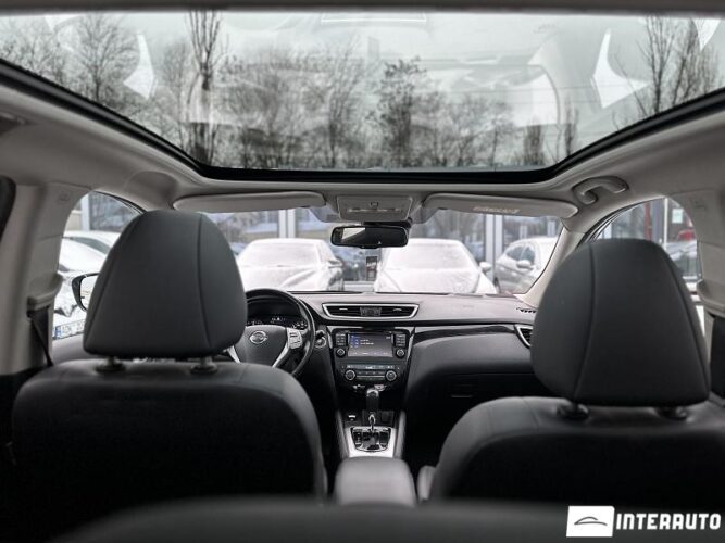 Nissan Qashqai 56 interauto-car