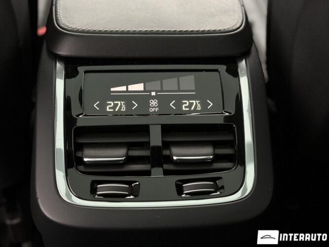 Volvo XC 90 66 interauto-car