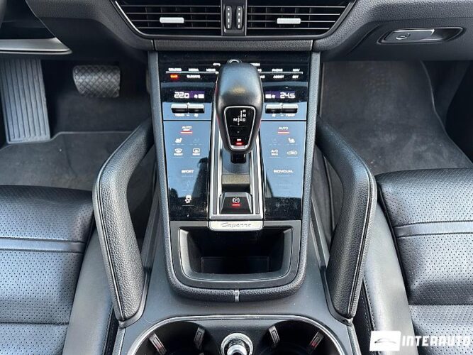 porsche Cayenne 2018