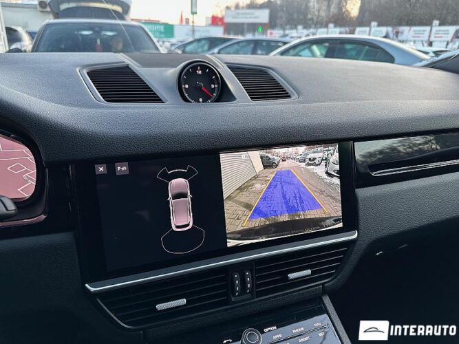 porsche Cayenne 2018