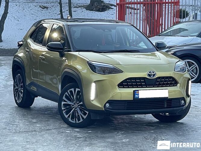 Toyota Yaris Cross 2022 doar la InterAuto
