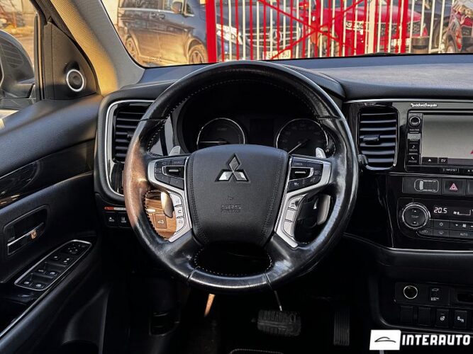 mitsubishi Outlander 2018