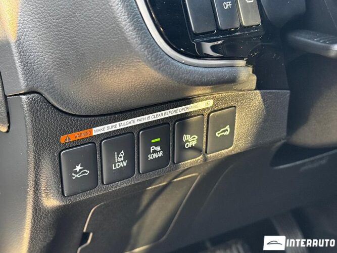 mitsubishi Outlander 2018