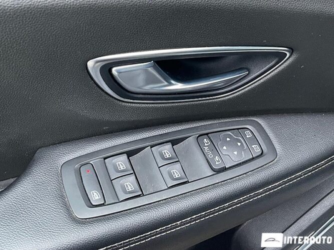 Renault Grand Scenic 52 interauto-car