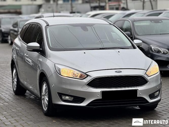 Ford Focus 31 interauto-car