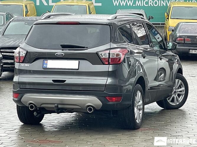 Ford Kuga 35 interauto-car