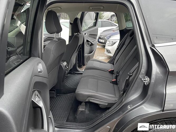 Ford Kuga 50 interauto-car