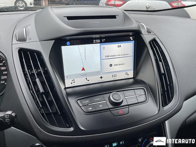 Ford Kuga 46 interauto-car