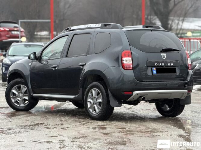 dacia Duster 2015