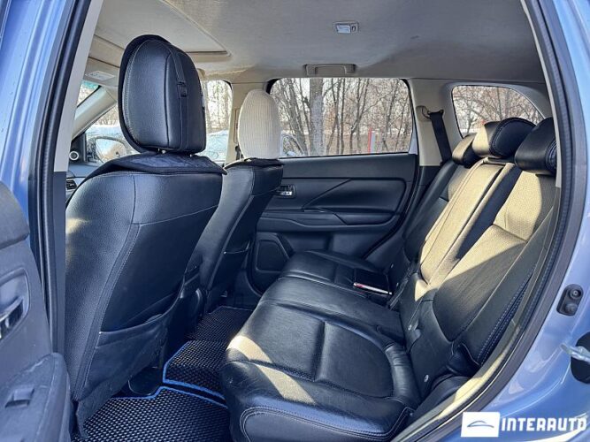 mitsubishi Outlander 2014