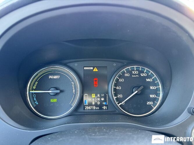 mitsubishi Outlander 2014