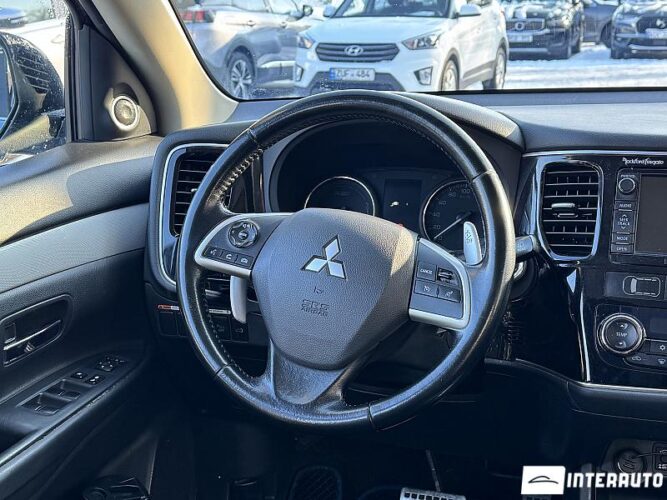 mitsubishi Outlander 2014