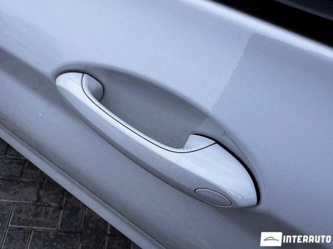 BMW X3 3.0e 56 interauto-car