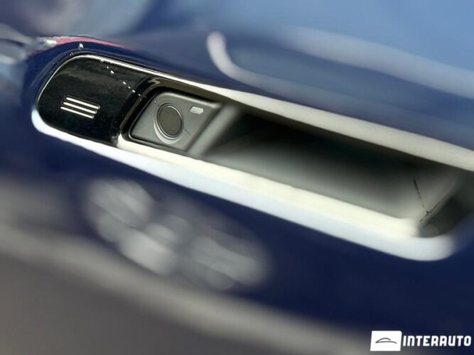 BMW 740 38 interauto-car